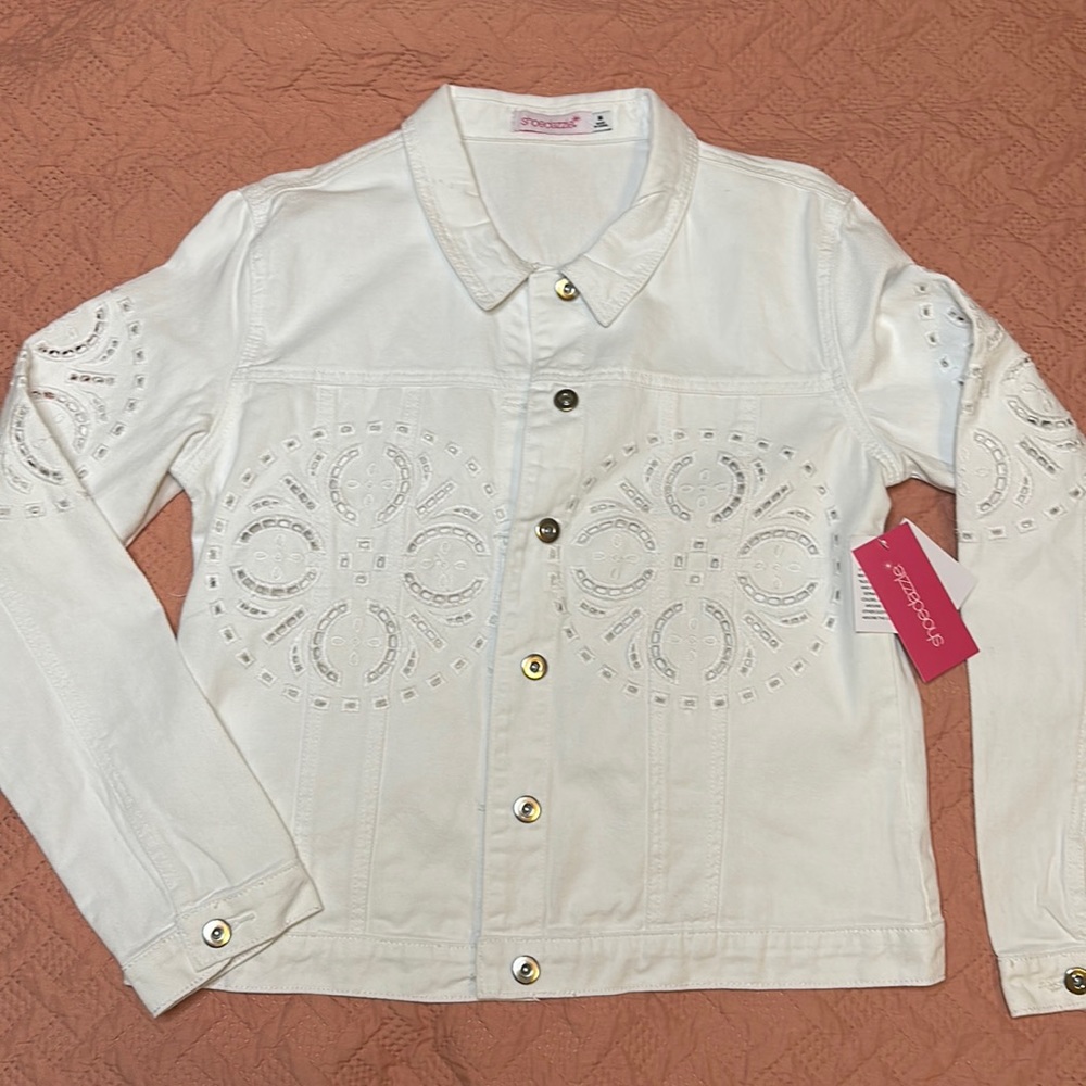 NWT💟SHOE DAZZLE White Jean Jacket Medium